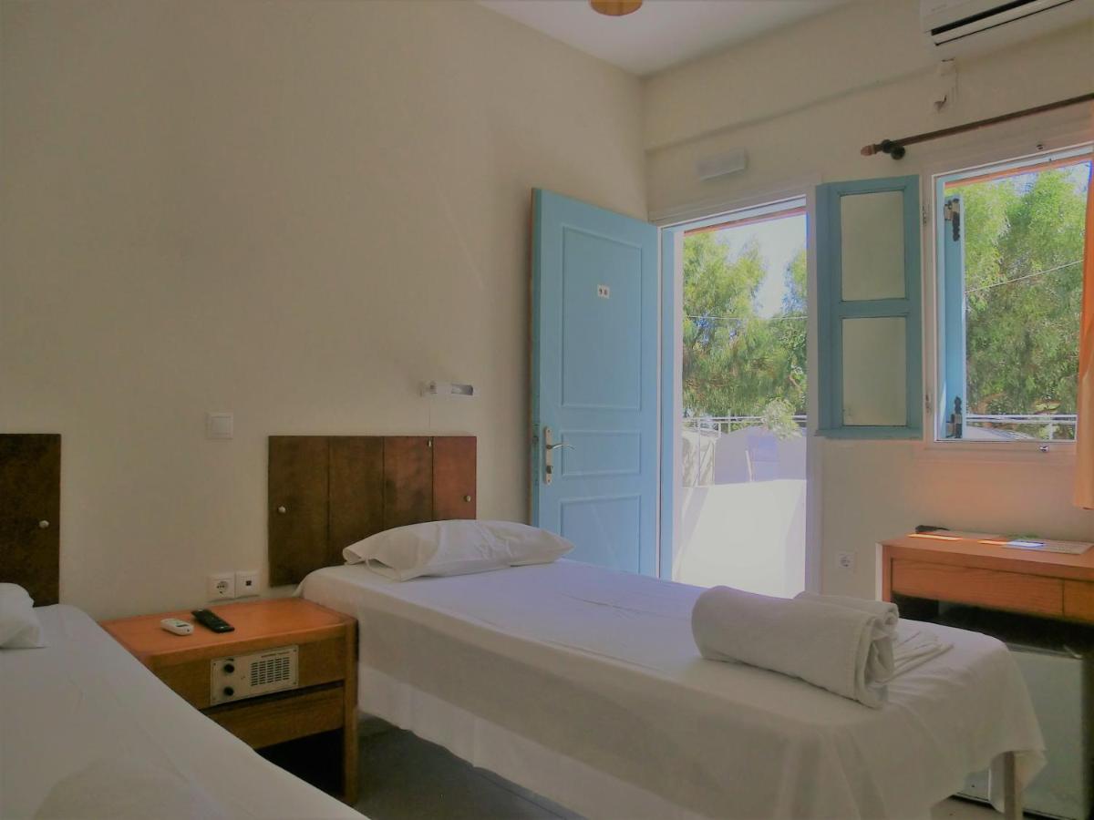 Santorini Camping/Rooms Fira  Exterior photo